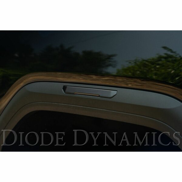 Direct replacement for your factory sidemarker lamp.